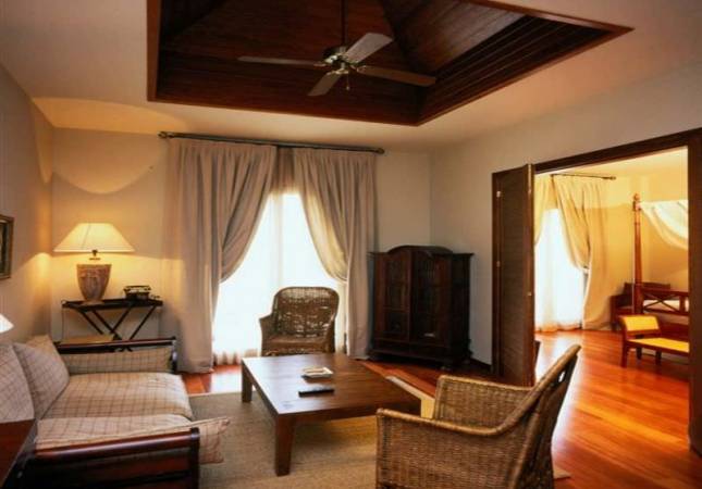 Las mejores habitaciones en Hotel Termes Montbrió. El entorno más romántico con los mejores precios de Tarragona
